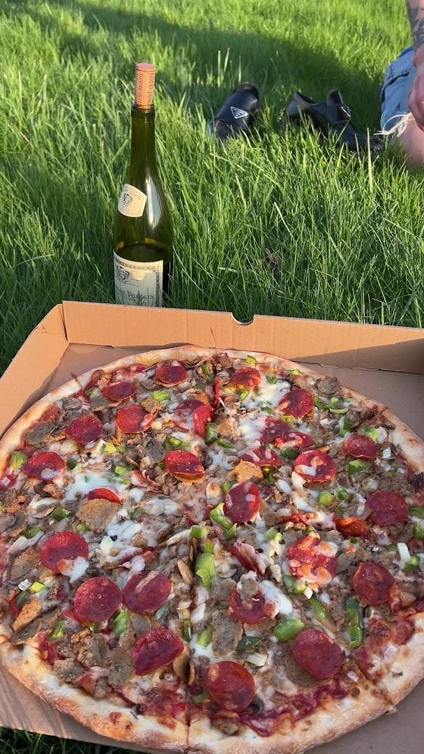 Dino's Pizza
